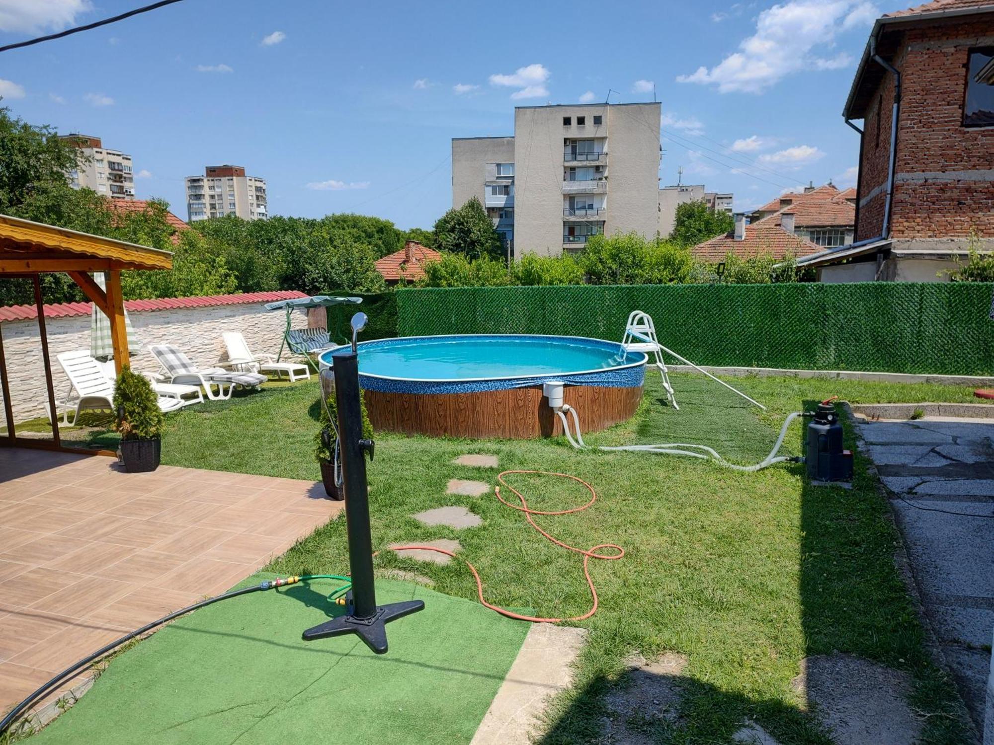 Къща Карби Kŭrdzhali Dış mekan fotoğraf